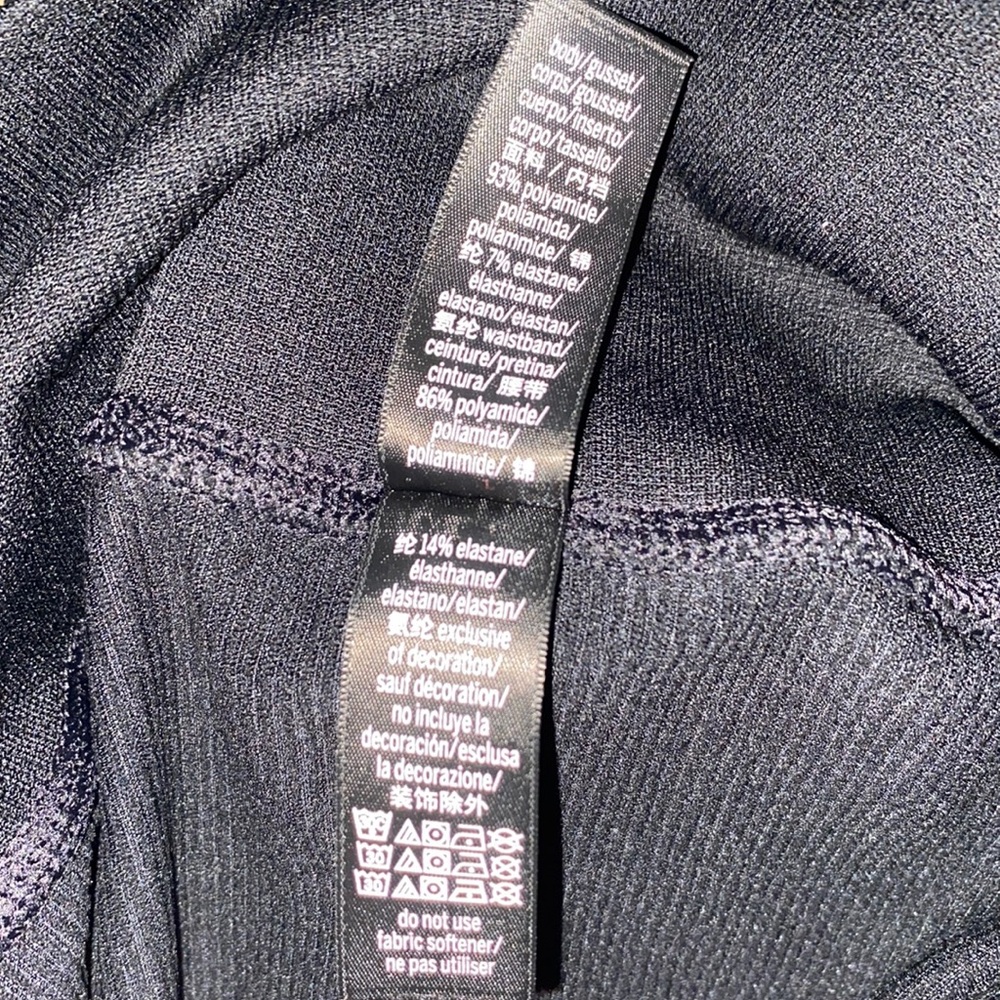 Victoria’s Secret Ribbed Leggings - Picture 5 of 5